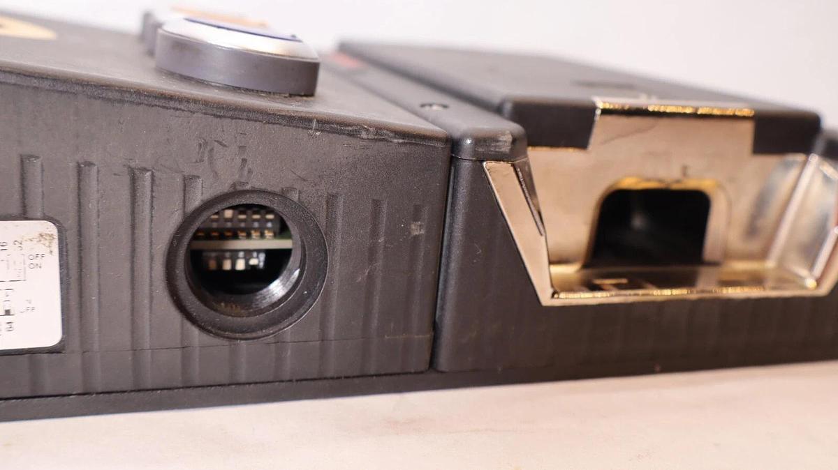 Used EUCHNER Safety Switch Module MGB-L2B-PNC-R-117024 *As is- missing front button*