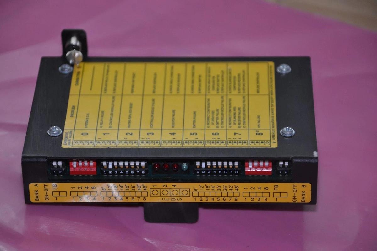 Used BANNER MGAB-1 MGAB1 B104185 CONTROL MODULE