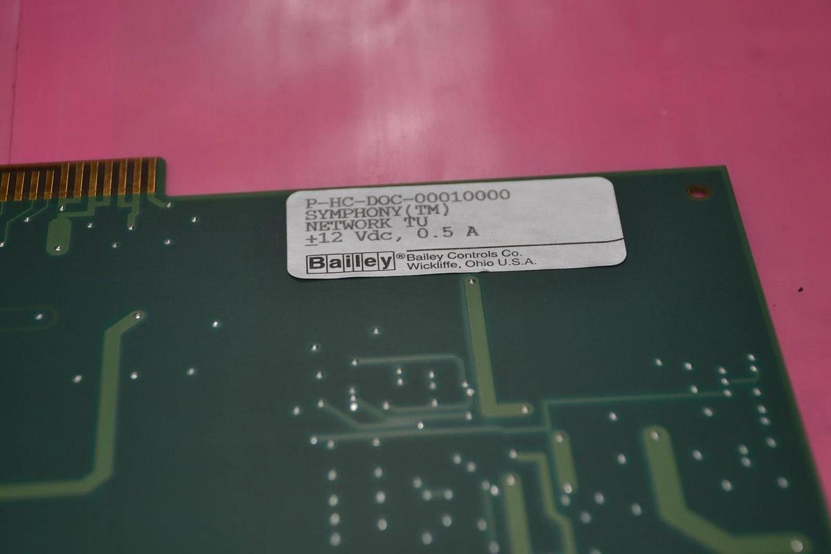 Used BAILEY P-HC-DOC-00010000 SYMPHONY NETWORK 12VDC 0.5A NETWORK CONTROLLER