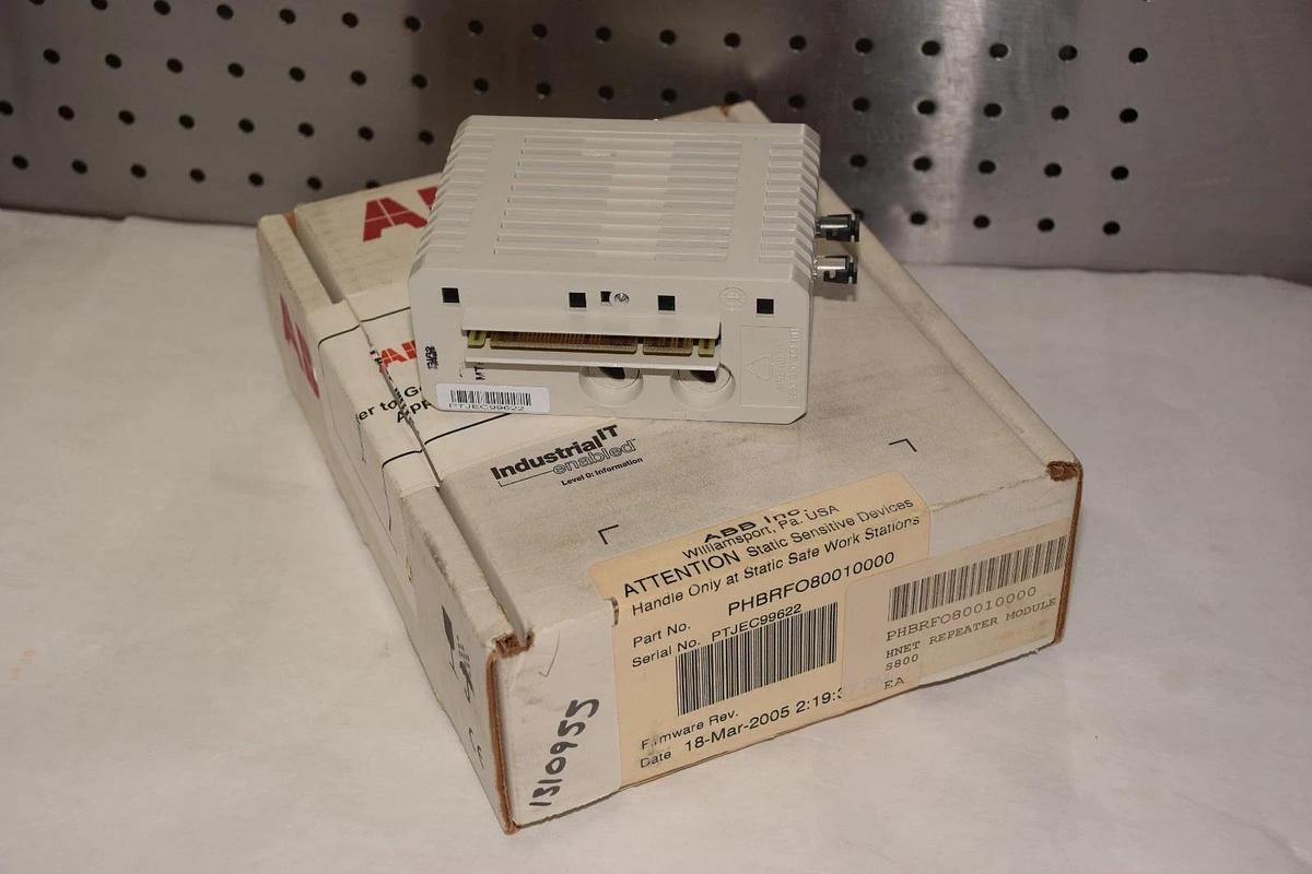 ABB P-HB-RFO-80010000 REPEATER HNET FIBER OPTIC S800 HARMONY PHBRFO80010000