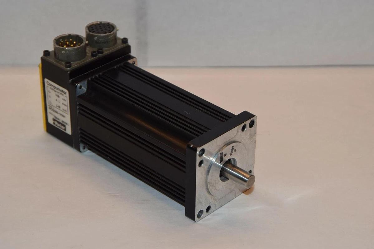 Used Parker Compumotor SM233BE-NMSM Brushless Servo Motor 340V 4.1A Tc 140 oz-1n