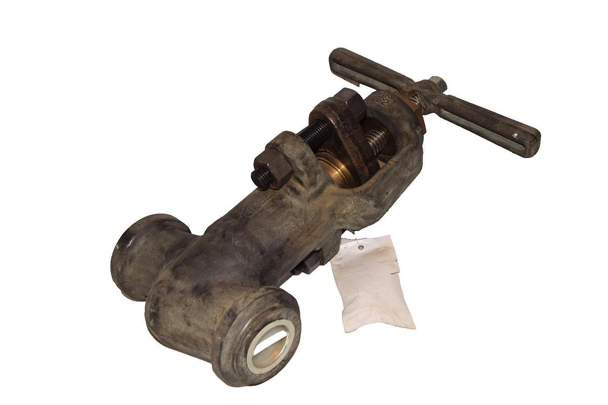 Hancock Tyco Flow Valve Series 7000 1-1/2" 7230W-3-0219 (NOS)