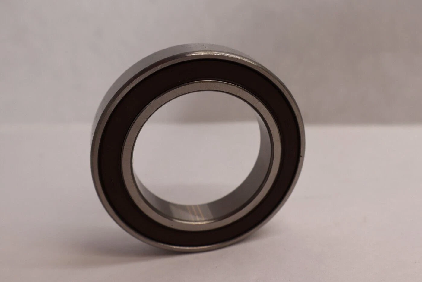 NSK Rubber seal Bearing 6908DDU (NEW)
