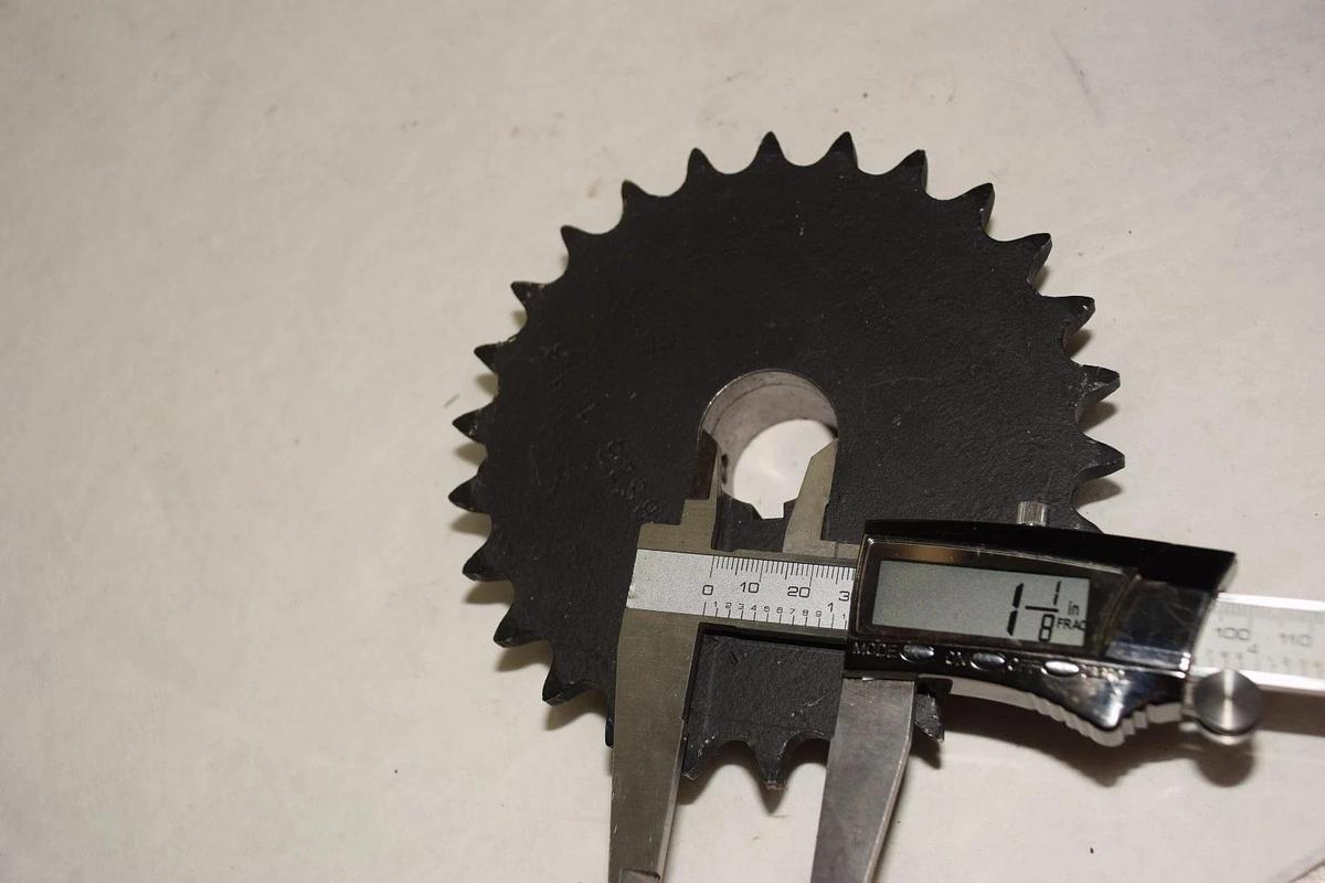 MARTIN 50BS26 1-1/8 1-1/8" BORE 26 TEETH SPROCKET NEW