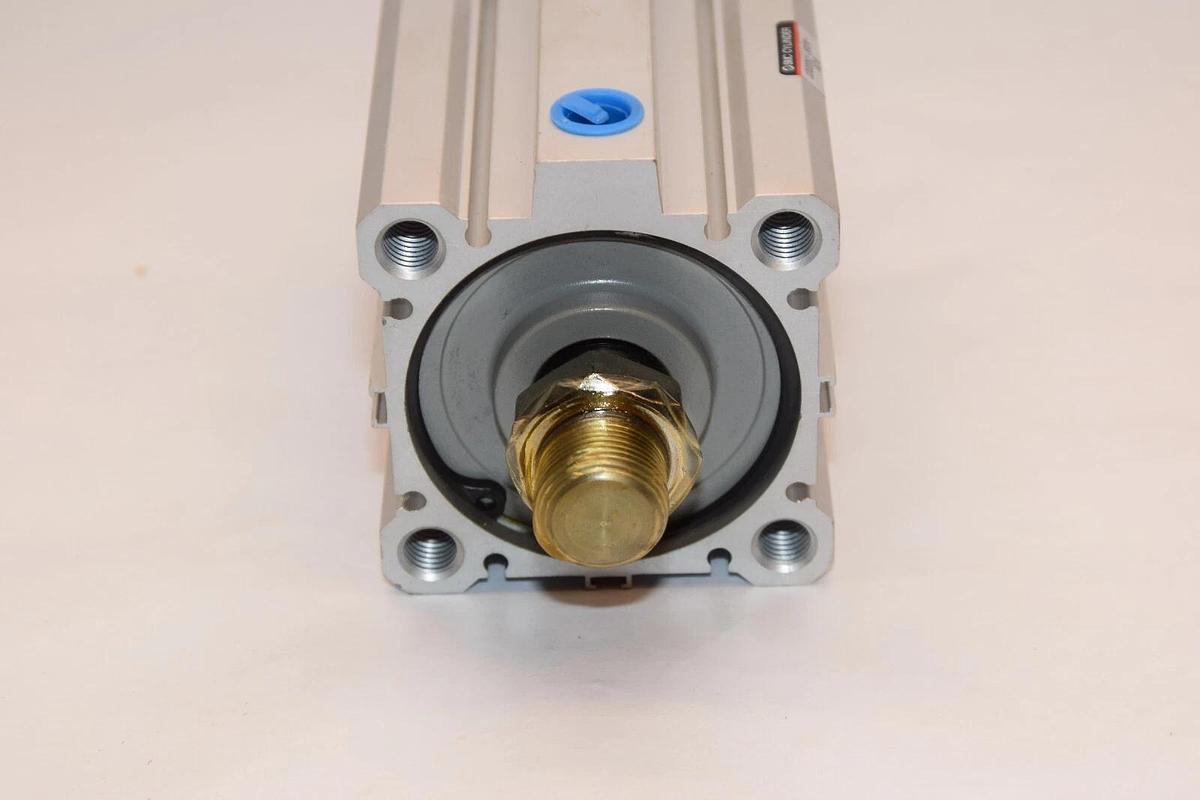 (NEW) SMC CDQ2D63-50DM-XC18 145psi Compact Cylinder