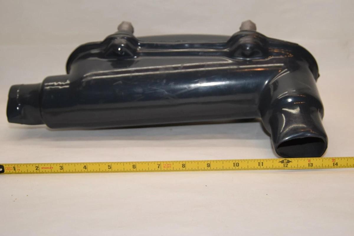 (NEW) ROBROY INDUSTRIES 40AM 1-1/2" Coated Conduit Body 90 Elbow Fitting