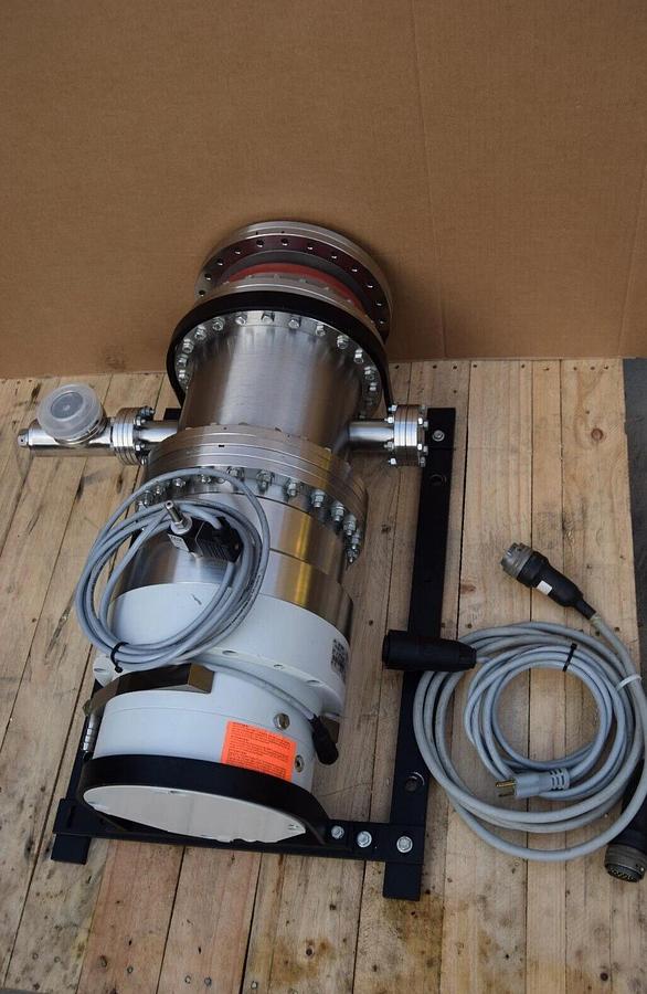 Balzers Pfeiffer Turbo Pump TMU1000C TMU 1000 C DN200CF-F, 2p PMP02530 REBUILT