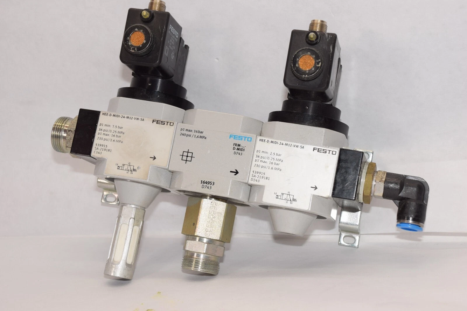 Used FESTO HEE-D-MIDI-24-M12-VW-SA On/Off Valve Assembly W/ Branching Module 164953