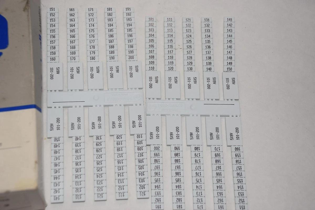 ALLEN BRADLEY 1492-SM5X9V101-200 SERIES A  PRINTED MARKER CARDS NEW