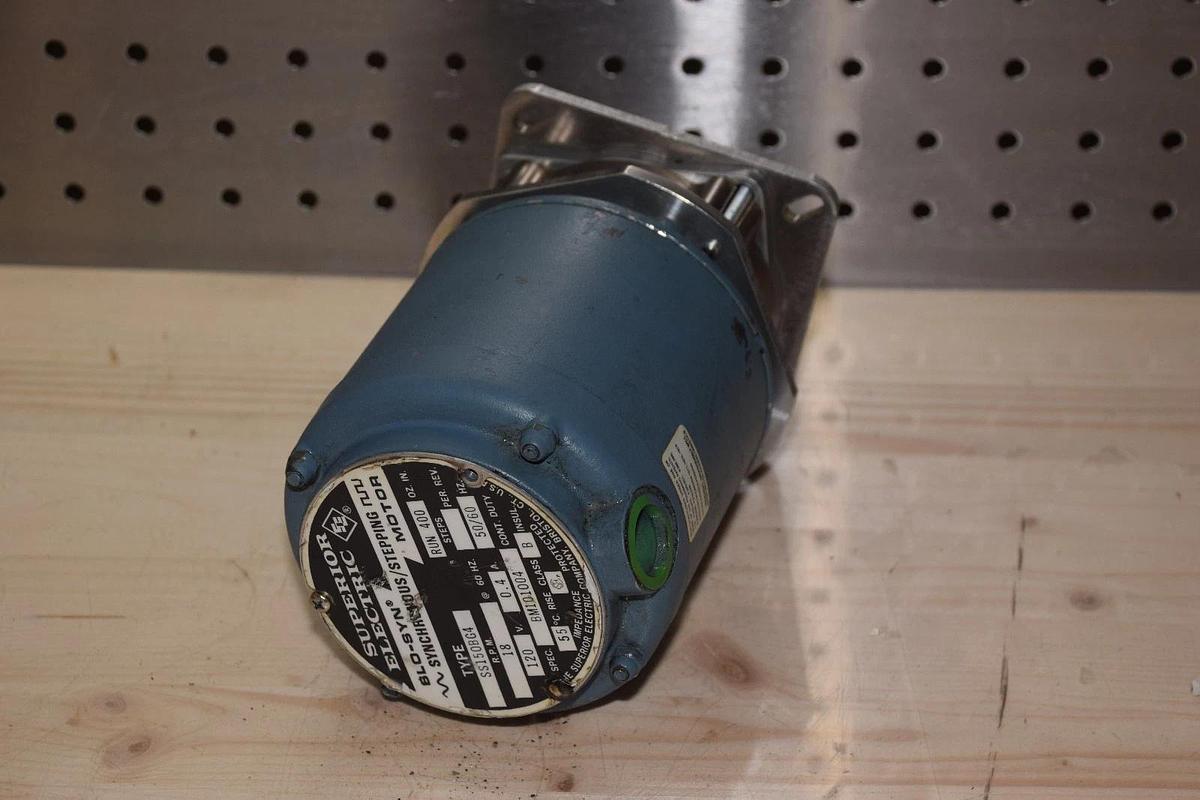 SUPERIOR ELECTRIC SLO-SYN SS150-BG4 SS150BG4 120V NEW NOS