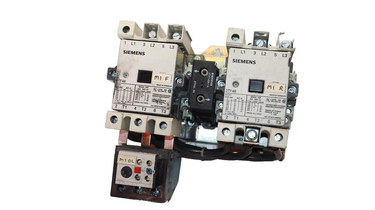 Used Siemens Reversing Starter Contactor CRL0F4622  24vdc Coil (Damaged)
