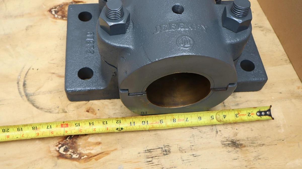 Jeffrey 4 Bolt Split Sleeve Bearing Housing 4-7/16" 4 7/16  67978 67979 13" NOS
