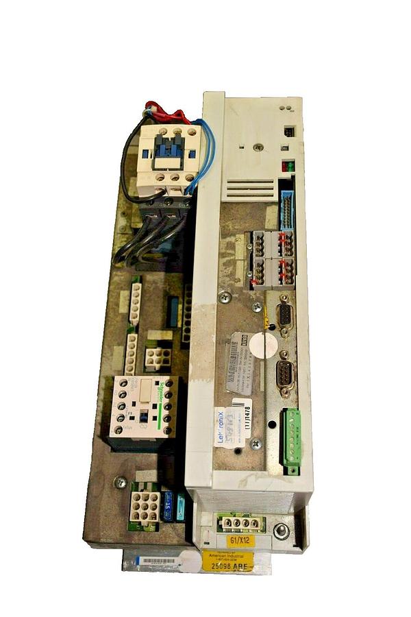 Used Lenze KUKA Servo-Drive  E93EE103I4B531 00-107-300