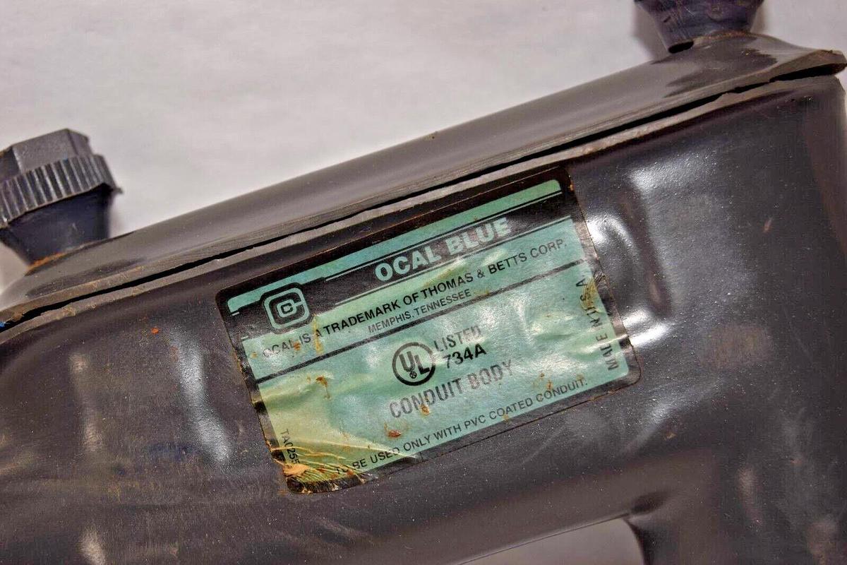 OCAL Blue 734A 1"  1 inch PVC Coated 90 degree Conduit Body Sealing Fitting NEW