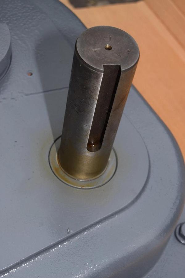 Browning Shaft Mounted Gearbox Gear Box Speed Reducer 215 215SMTP25 24.9  NOS