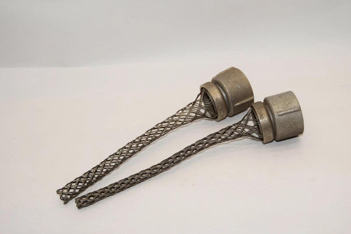 (NEW - Lot 2) ECONOMY GRIP NORWALK 1/2-5/8 1/2" App. 7" Strain Relief Grip Cord