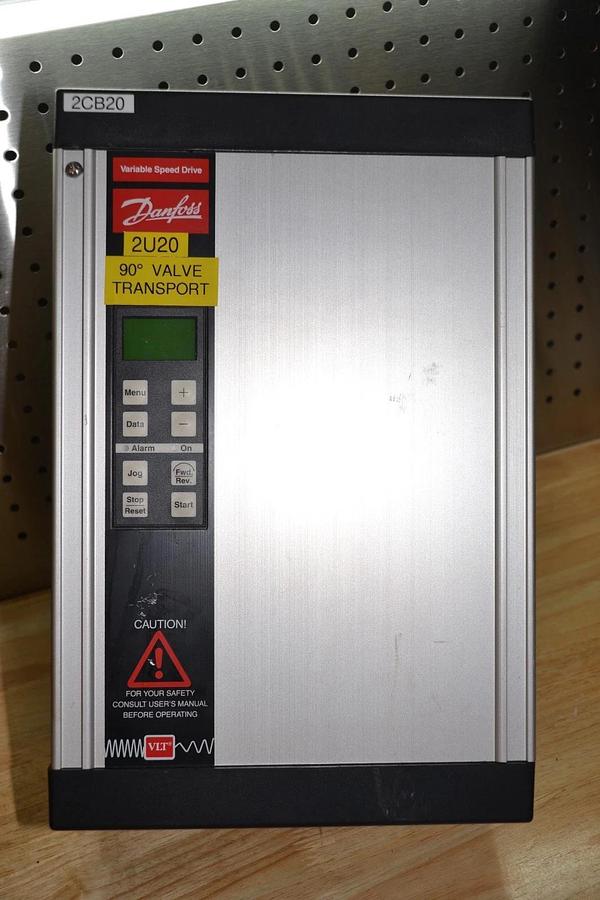 Used Danfoss Variable Speed Drive VLT Type 3003 175H1733 440-500v