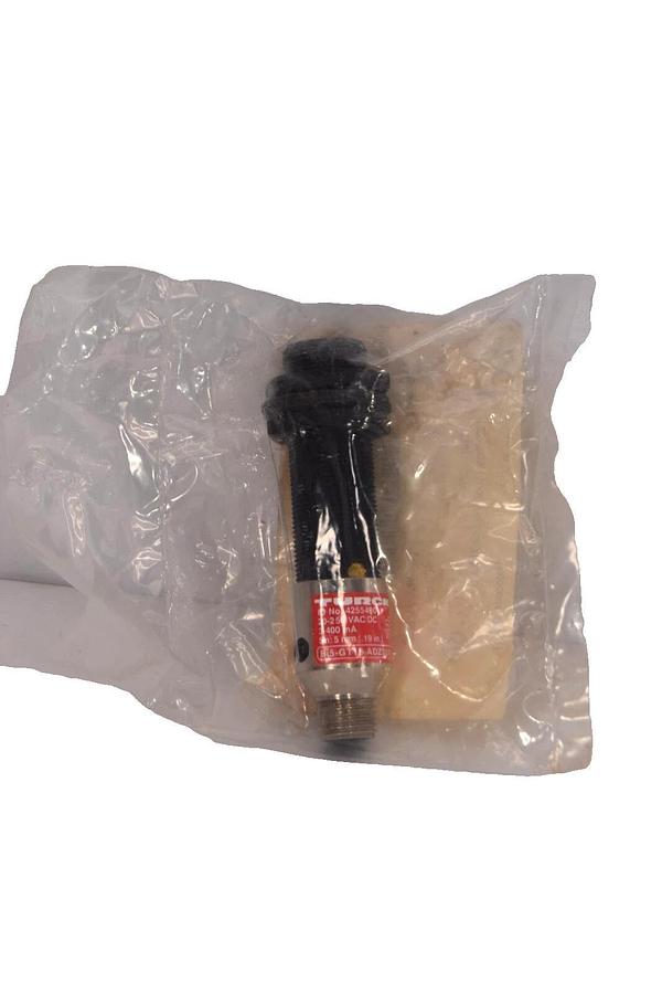 (NEW) TURCK BI 5-GT18-ADZ30X2-B3331/S34 20-250Vdc 400mA Inductive Sensor