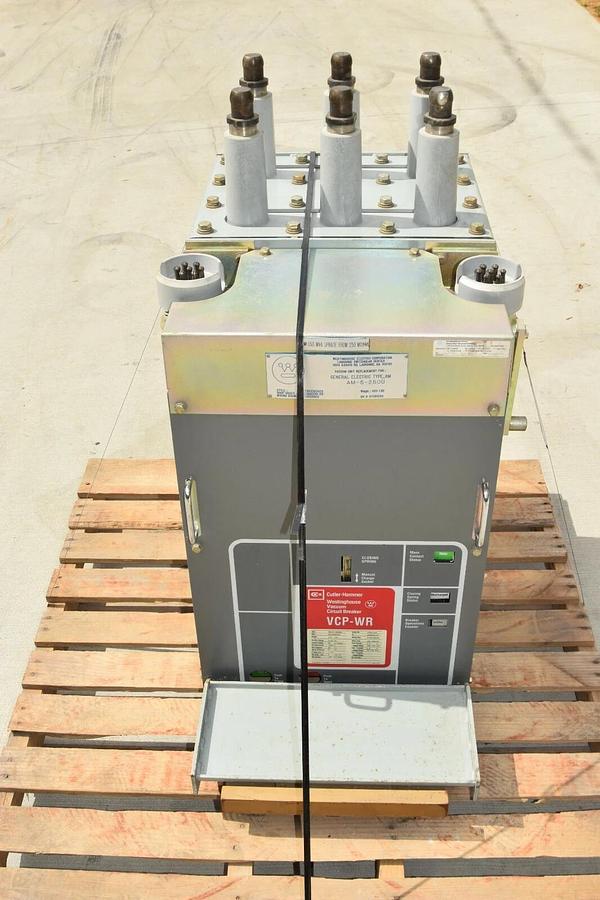Used Cutler Hammer 50VCP-WR350 Vacuum Circuit Breaker 4.76 KV, 1200A, 1200 Amp VCP-WR