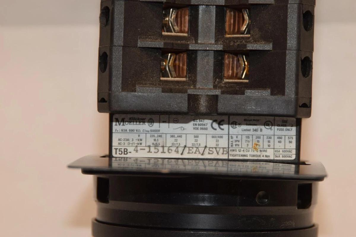 (NEW) Klockner Moeller 63A EATON T5B-4-15164/EA/SVB  Rotary Cam Switch