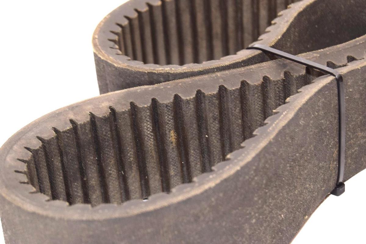 Dayton 430R24 Cogged V-Belt (New)