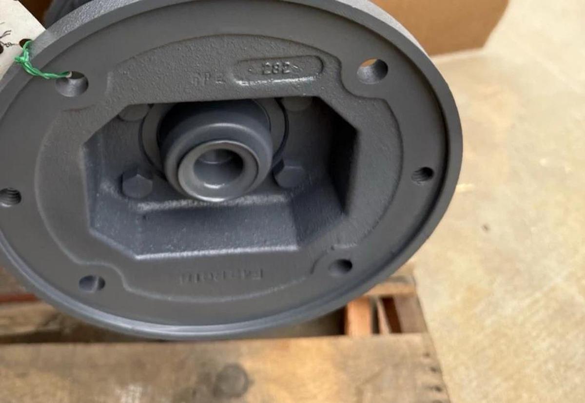 Falk OmniBox Gearbox Speed Reducer 10105921 1600WXHQM1B-300AC344 300:1 Ratio