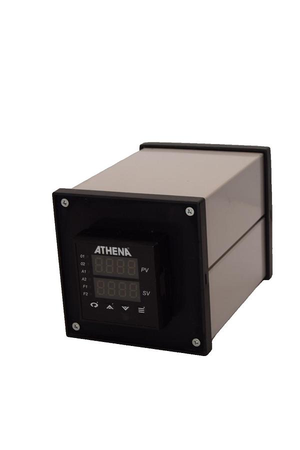 Used Athena / Nanoassemblr 16C-B-B-0-00-AZ CY Temperature Controller V1.5 HC-17