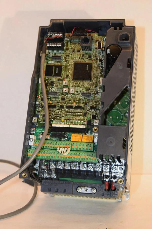 Used MITSUBISHI FR-A840-00052-1-N6 FRA840000521N6 3 Phase Inverter