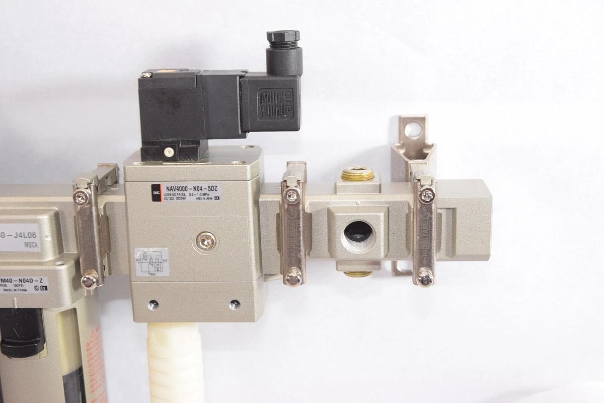 (NEW) SMC AC40-J4L06 AMF40-N04D-Z NAV400-N04-5DZ VHS40-N04-Z Combo Assembly