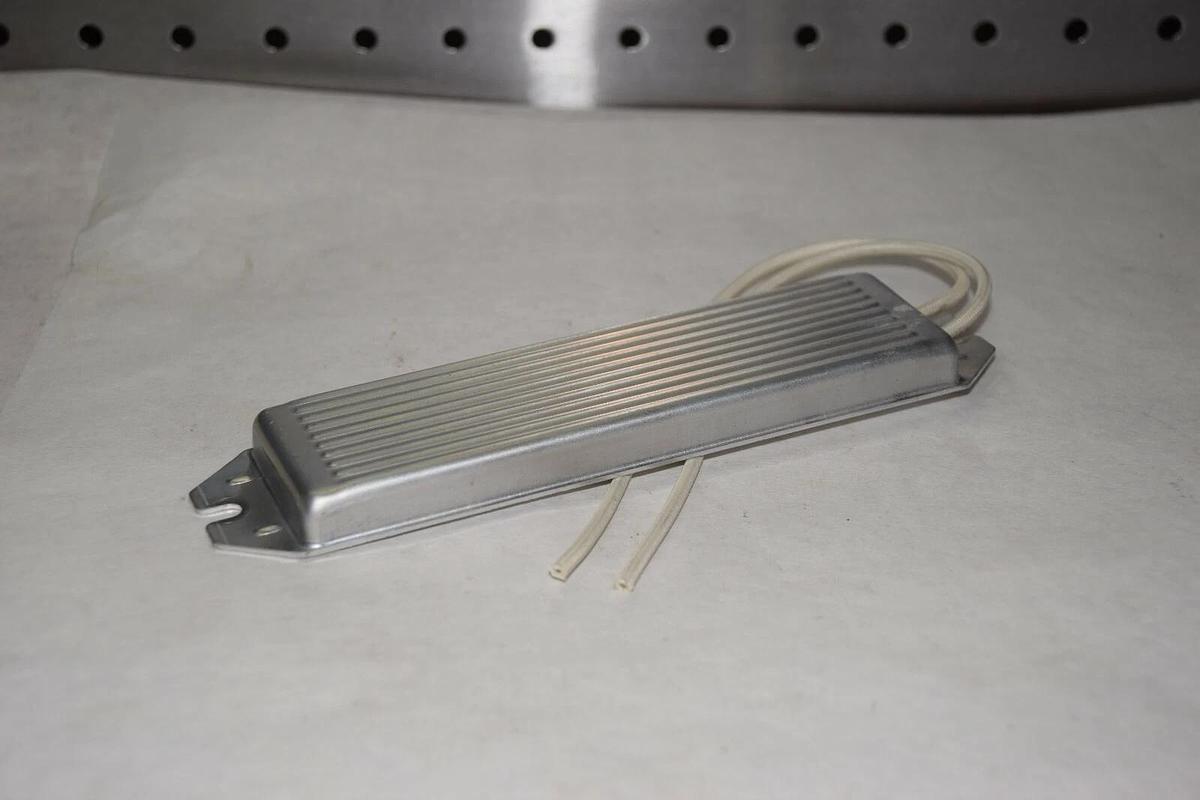 Used MOELLER 773 150W 200Ω Heating Plate Element