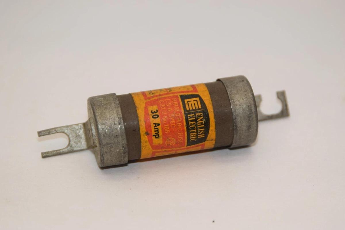 (NEW) ENGLISH ELECTRIC CIA 30 30A 30 Amp 600V Bolt On Fuse