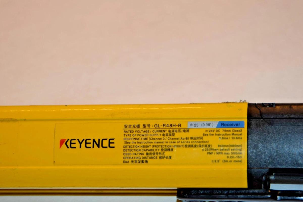 Used KEYENCE LIGHT CURTAIN RECIVER GL-R48H-R GLR48H R  GLR48H R
