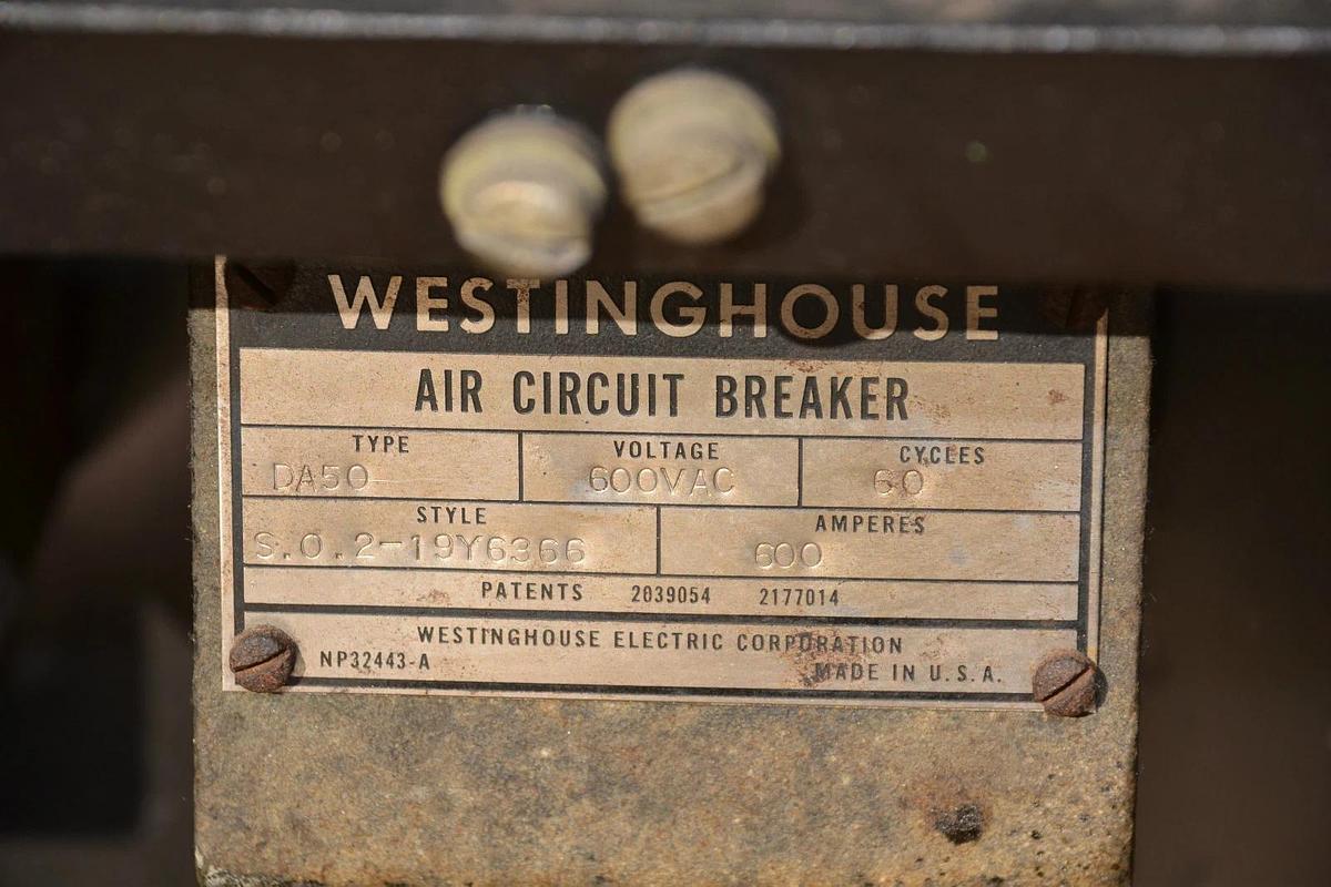 Used Westinghouse DA-50 DA50 Air Breaker 600a 600 amp S.O.2-19y6366 siemens limitrip