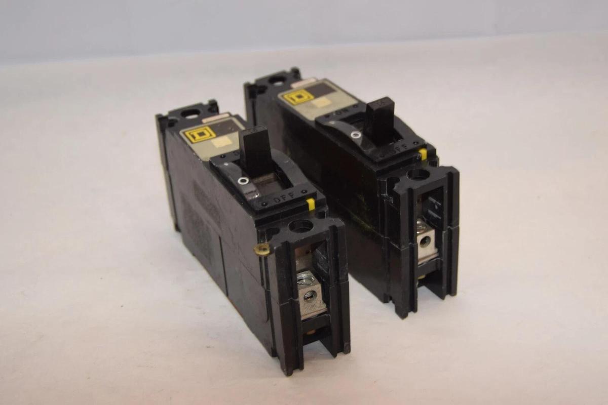 Used (Lot of 2) SQUARE D FAL12015 15A 15 Amp 120V Circuit Breaker