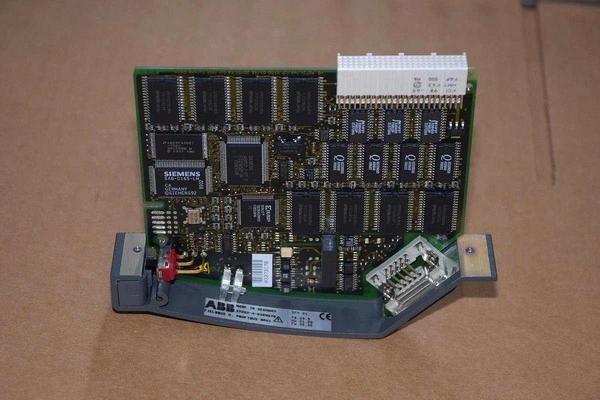 Used ABB Fieldbus M Profibus DPV1 DFM 01 37262-4-0369570 3926240369570 Freelance 2000