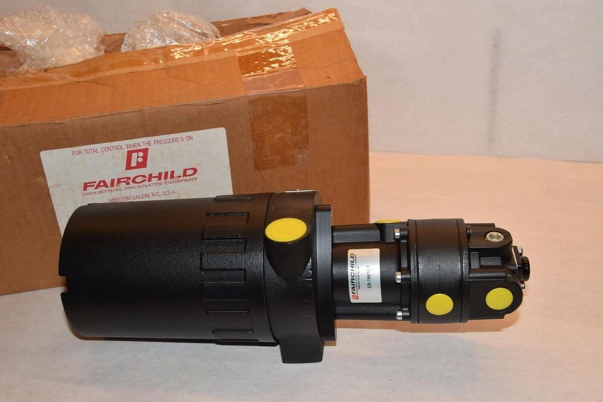 (New in box) FAIRCHILD 24XFS16980002 12-24 VDC 4-20MA / 1-5 VDC EB-18610-1