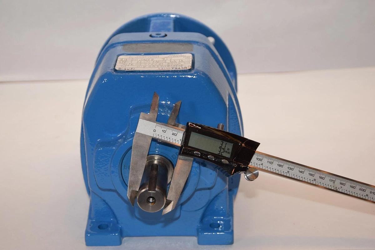 (NEW) FALK 2020CBN2A45A1B 41.49:1 Ratio 1750rpm UltraMite Gear Reducer