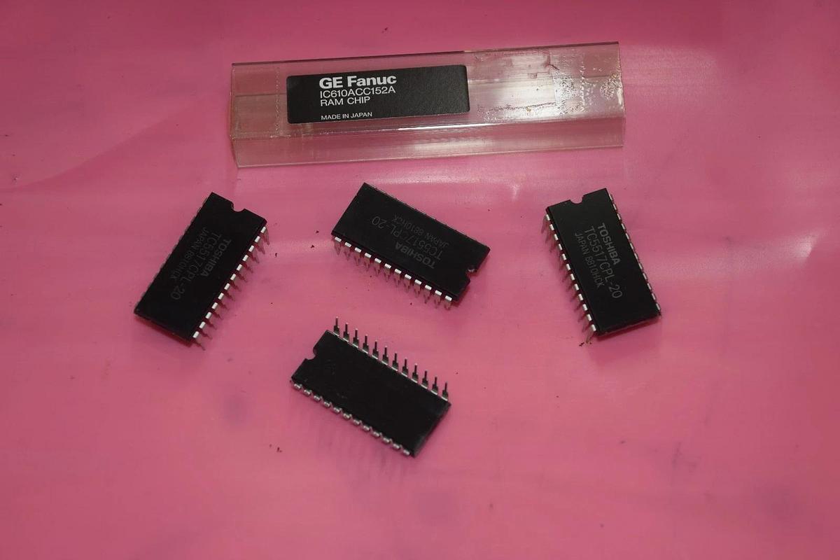 GE Fanuc Series One  IC610ACC152A PLC RAM Chip Set Toshiba TC5517CPL-20