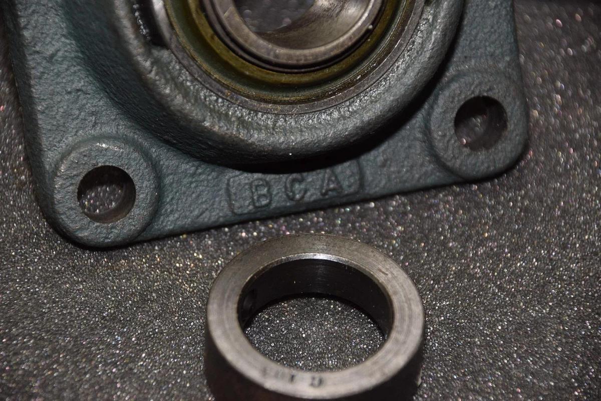 BCA FWG 1-3/16RM 1-3/16" BALL BEARING FLANGE UNIT NEW
