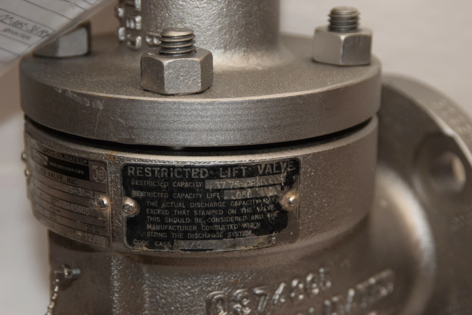 DRESSER 1905DC-2-CC-MS-31-RF-LA 1" 125psi 37.75 GPM Flanged Relief Valve