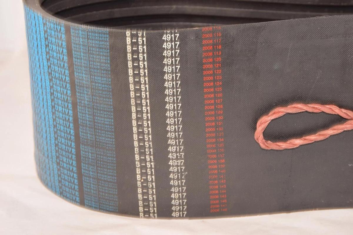 (NEW) D&D POWER B-51 10/B51 10 Rib 54" Length 0.62" Width Drive Belt