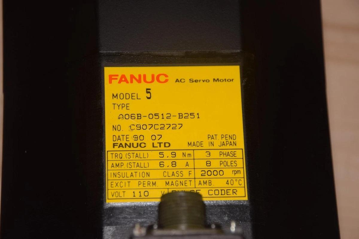 Used FANUC ROBOTICS AC SERVO MOTOR, Model 5, A06B-0512-B251, Coder A860-0320-T111