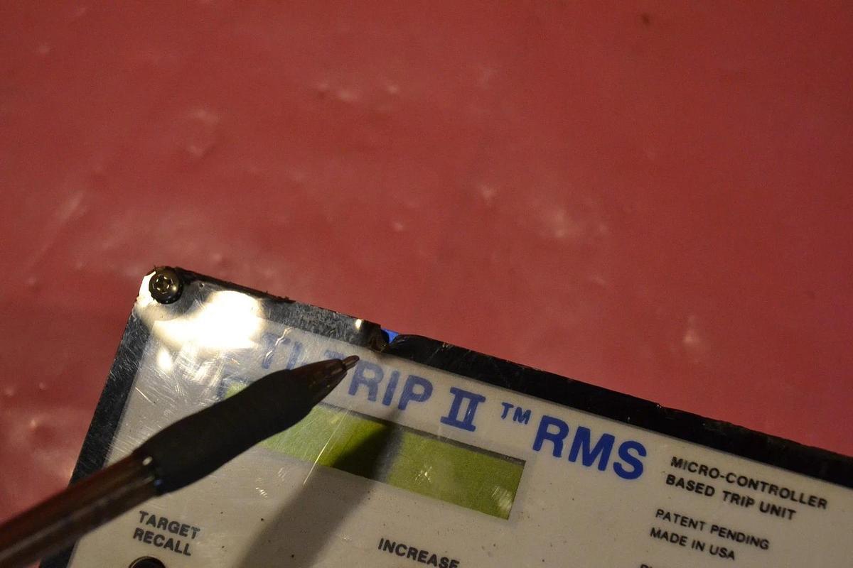 Used JOSLYN HI-VOLTAGE MICRO CONTROLLED TRIP UNIT OPTI-TRIP II RMS