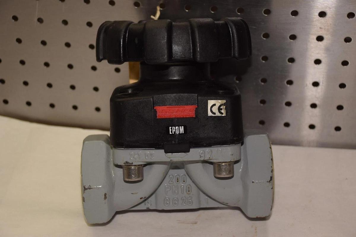 (New) GEMU 200 PN10 GG25 2-5/32" DIAPHRAGM VALVE  044-WF10-62750