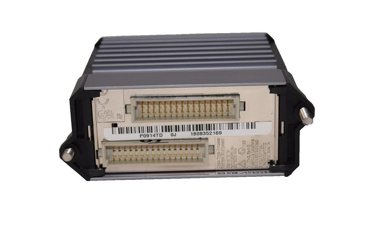 Used FOXBORO INVENSYS I/A Series Ch Isolated 16 Input Voltage Monitor FBM207 P0914TD