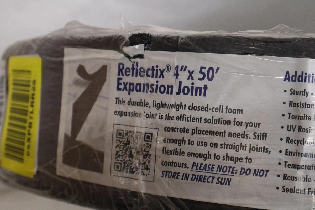 (NEW) REFLECTIX 4" x 50' Expansion Joint Black