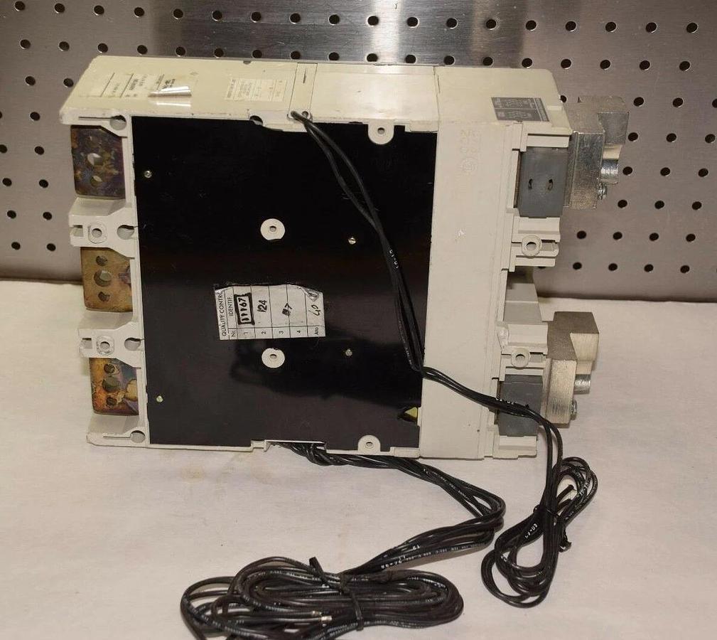 ABB S6N SACE S6 S6N800TX0-2AV8 Breaker AA00561395 122160041-001 400vac NEW