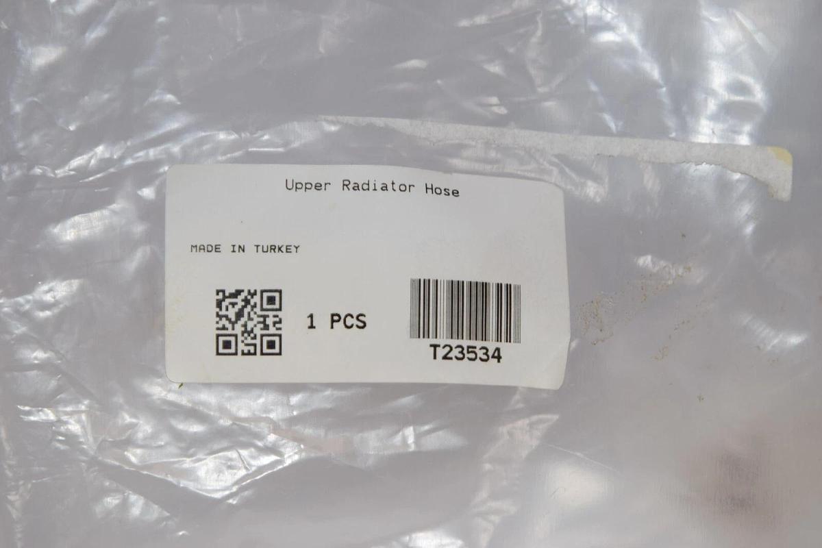 (NEW) T23534 , D3-JD0067-0030008875 Upper Radiator Hose Fits John Deere