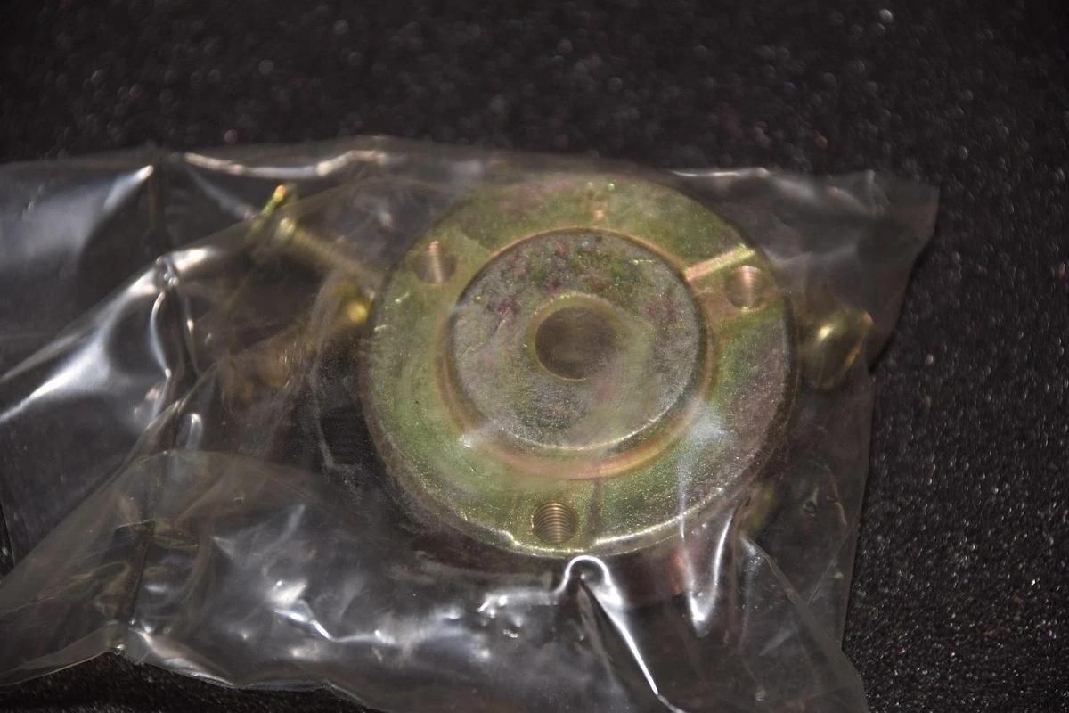 FASCO H5 Hex Hub 86996000 FAN INTERCHANGEABLE HEX HUB W/SET SCREW 5/16" NEW