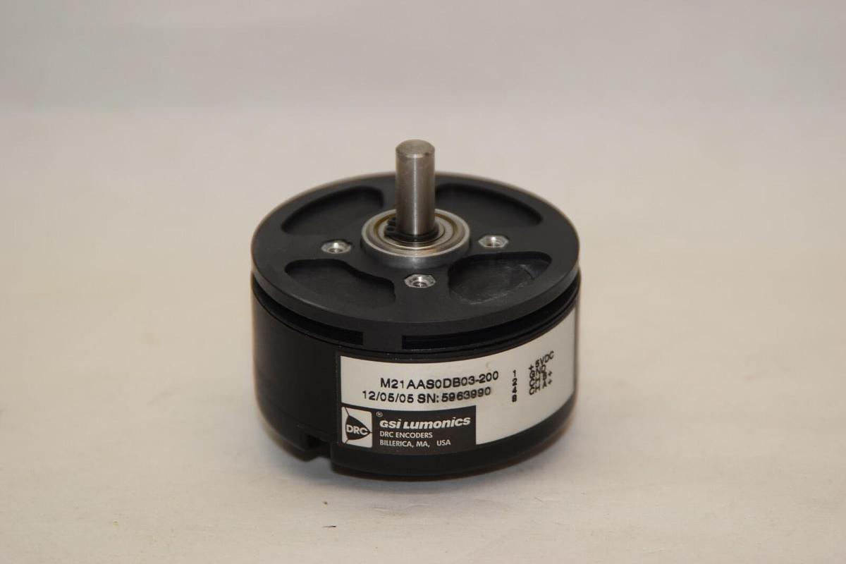Used DRC DYNAMICS RESEARCH CORP. M21AAS0DB03-200 M21AAS0DB03200 Encoder